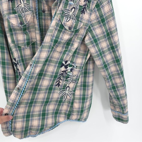 Driftwood "Lana" Pearl Snap Button Plaid Shirt Long Sleeve Embroidered Floral - Picture 6 of 16